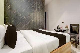 SPOT ON Hotel Emerald - 9