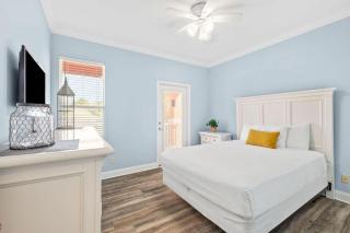 6BR Beach Home 5-Min Walk to Ocean W Resort Pool - 7