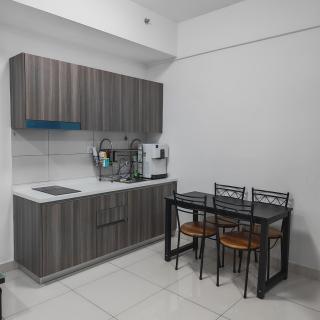 Eduscentral Stanford, Setia Alam - 2