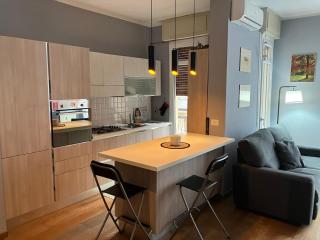 Apartment in Arona - Jerry's House - 100mt dal Lago - 2