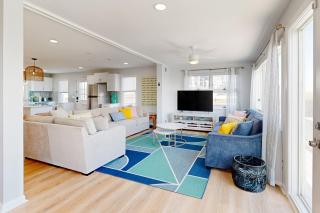 Beach View, Multiple Outdoor Spaces! Milford Haven - 5