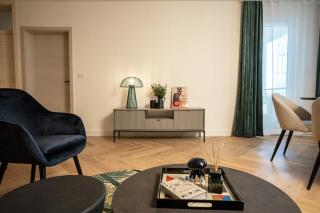 Chic Pula Escape - Designer Oasis Near the Beach - 4