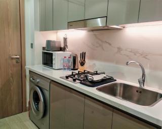An Entire Charming Designed Apt - RIVIERA Residence - Just Minutes to downtown! - 1