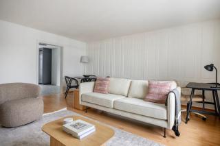 Emerald Suite - 2