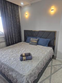 Уютная и светлая квартира в хорошем районе - 0