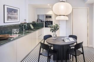 Edmond Vibes Plaza de España Suites - 1