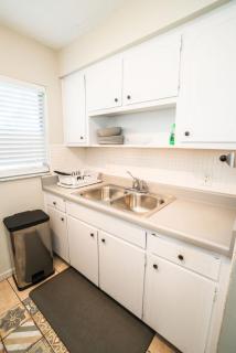 Stylish Clearwater Condo Near Beach and Dining - 2