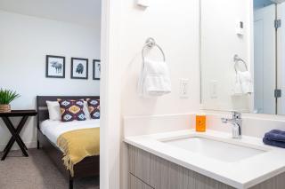 The First Tracks Flat - 4