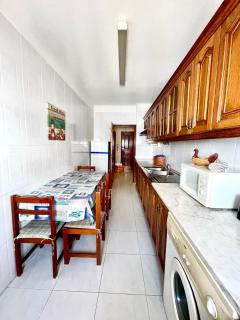 Apartamento T1 em Altura a 800m da Praia - 1