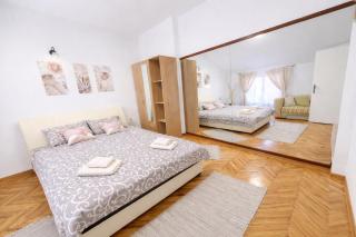 Dorcol garden house - 8