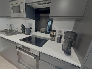 Stunning Albert Dock Penthouse - 6