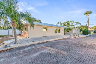 Sun and Fun - The Whole Shell - 0