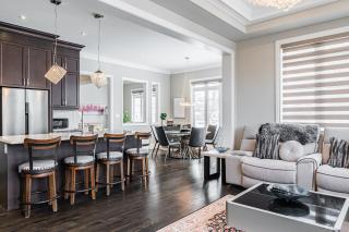 Big House near China Town, QEW, Airport, Mississauga South - 3