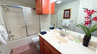 Renovated 1st Floor Beach 250ft Pool - 7