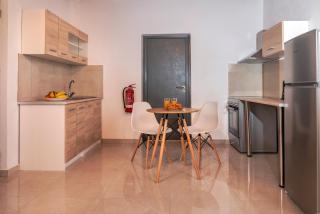 Paradisi Sea Escape near the Beach - 4