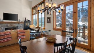STOWE GLOBE 4 BEDROOM LUXURY CABIN SKI IN SKI OUT By Stowe Mountain Rentals - Stowe - 4