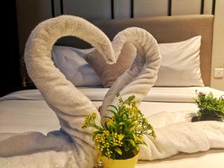 AX ON Residence Bukit Bintang BY shoul - 3