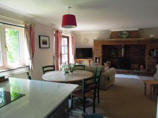 Broadwater Cottage holiday home on Norfolk coast - 9