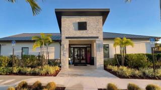 Beautiful 5Bed Poll Home with Game Room-601DSD - 9