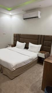 شقه فندقيه خاصة ثلاث غرف - 6