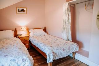 Charming Rural Escape with Play Room BBQ - 4