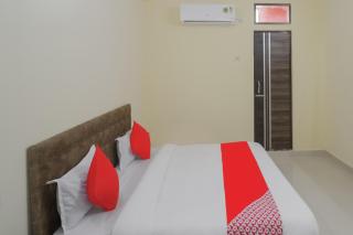 Hotel O by OYO R.K. INN - 9