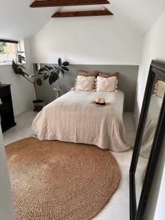 Cozy 2B villa close to ocean & airport - 6