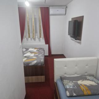 Motel Dreams - 3