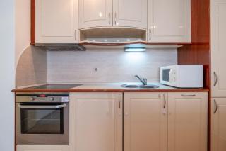 Comfortable and Quiet 1BDRM Apt. - 2