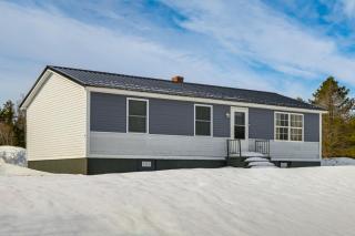 Walk to Restaurants and Markets Machias Home! - 8