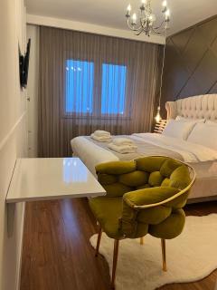 Alde Luxora - 2BR - Street C - Balcony - Parking - 6