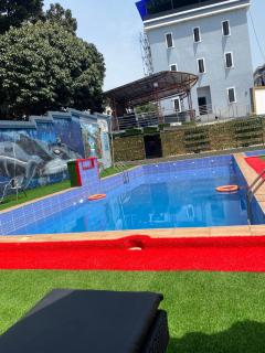 Bluespring luxury hotel - 5