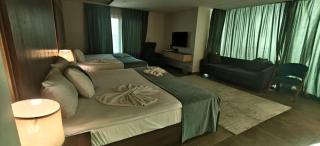 New Blue Pyramids Cave - 4