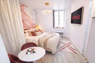 MRODBNB - Escapade Romantique - Appart Neuf- 25m Plage & Resto - Ciné - Popcorn - Ciel de Pluie XXL - 9