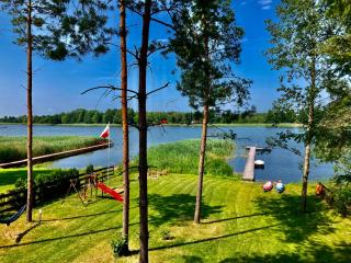 Makosieje Resort-20m od brzegu,prywatna plaża,wi-fi ,widok na jezioro - 7