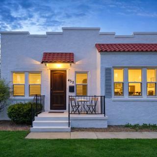 The White Castle - King Bed plus Office - 9