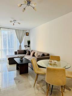 S & H sunny apartment in Students city, Sofia - 6