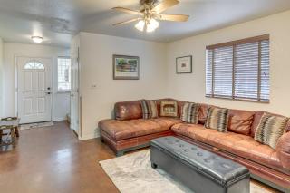 Explore the Coconino Forest! Flagstaff Cottage - 7