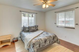Explore the Coconino Forest! Flagstaff Cottage - 2