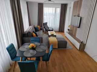 Sky Dreams, Devana Divčibare S-07 - 3