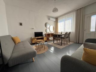 Апартамент за нощувки "Златен век" - 1