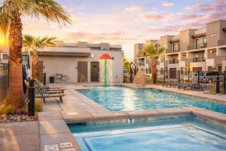 20| Vue at Green Valley with Community Pool - St. George - 6