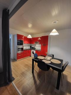 Appartement rez-de-chaussée familial et cosy - 9