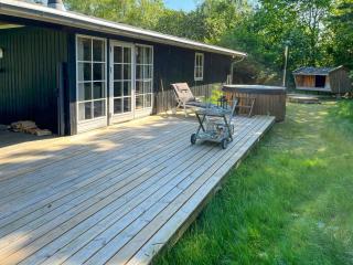 Wooden House With Wilderness Bath Near Mols Bjerge - 8