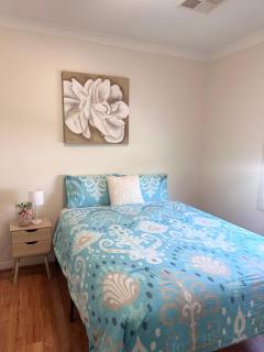 Charlestown Centre 5 Bedrooms Front House - 7