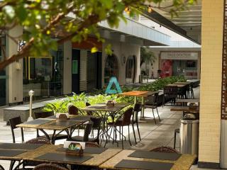 2Q, Piscina na Cobertura, Metropolitan Sidney - 3min Shopping Flamboyant - Jardim Goiás - Academia - Portaria 24h - Garagem - Moto GP - 8