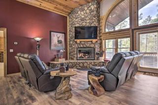Spacious 4 Bedroom Cabin Deck Games and Views - 5