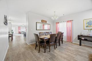 Serenity House 3 - 1