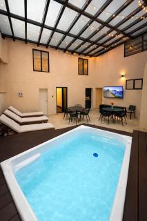 Suite privada con jacuzzi y zonas humedas - 4