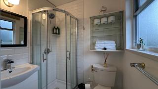 Kerrisdale private room - 2